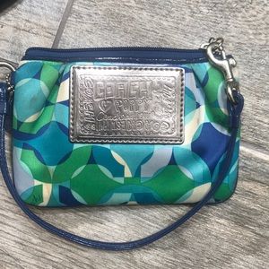 Coach poppy wristlet